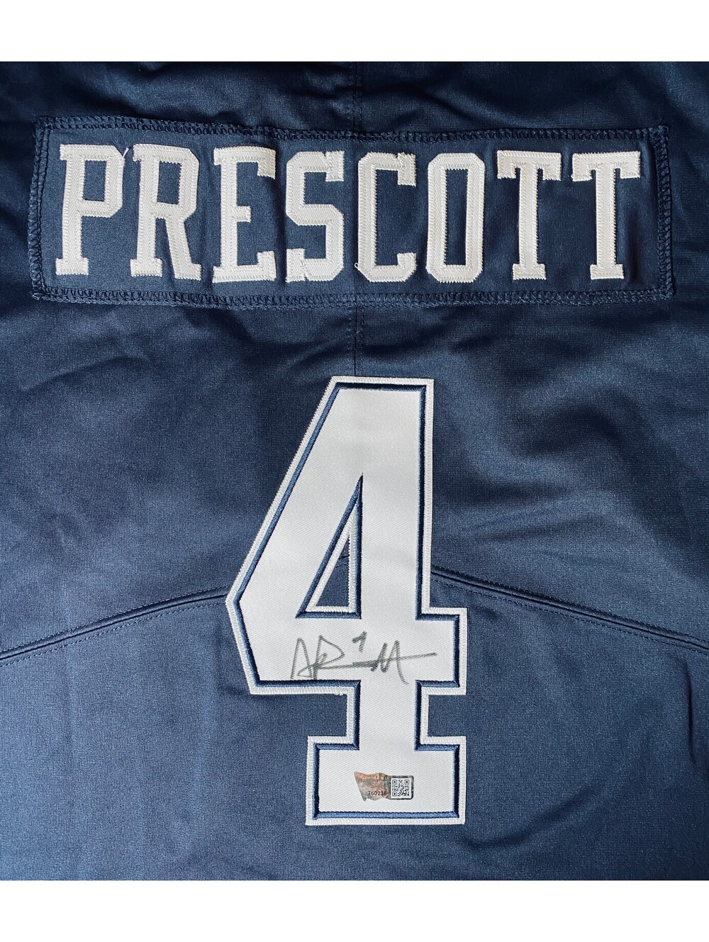 Dak Prescott Signed Jersey With COA (760236)